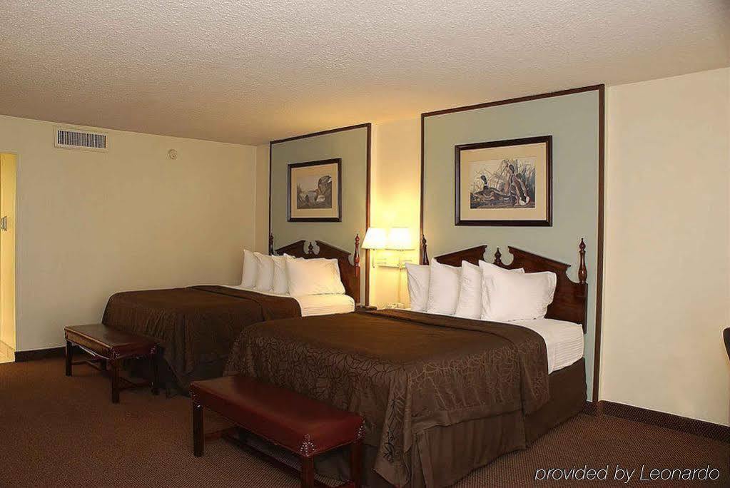 Best Western Inn Of Del Rio Bagian luar foto