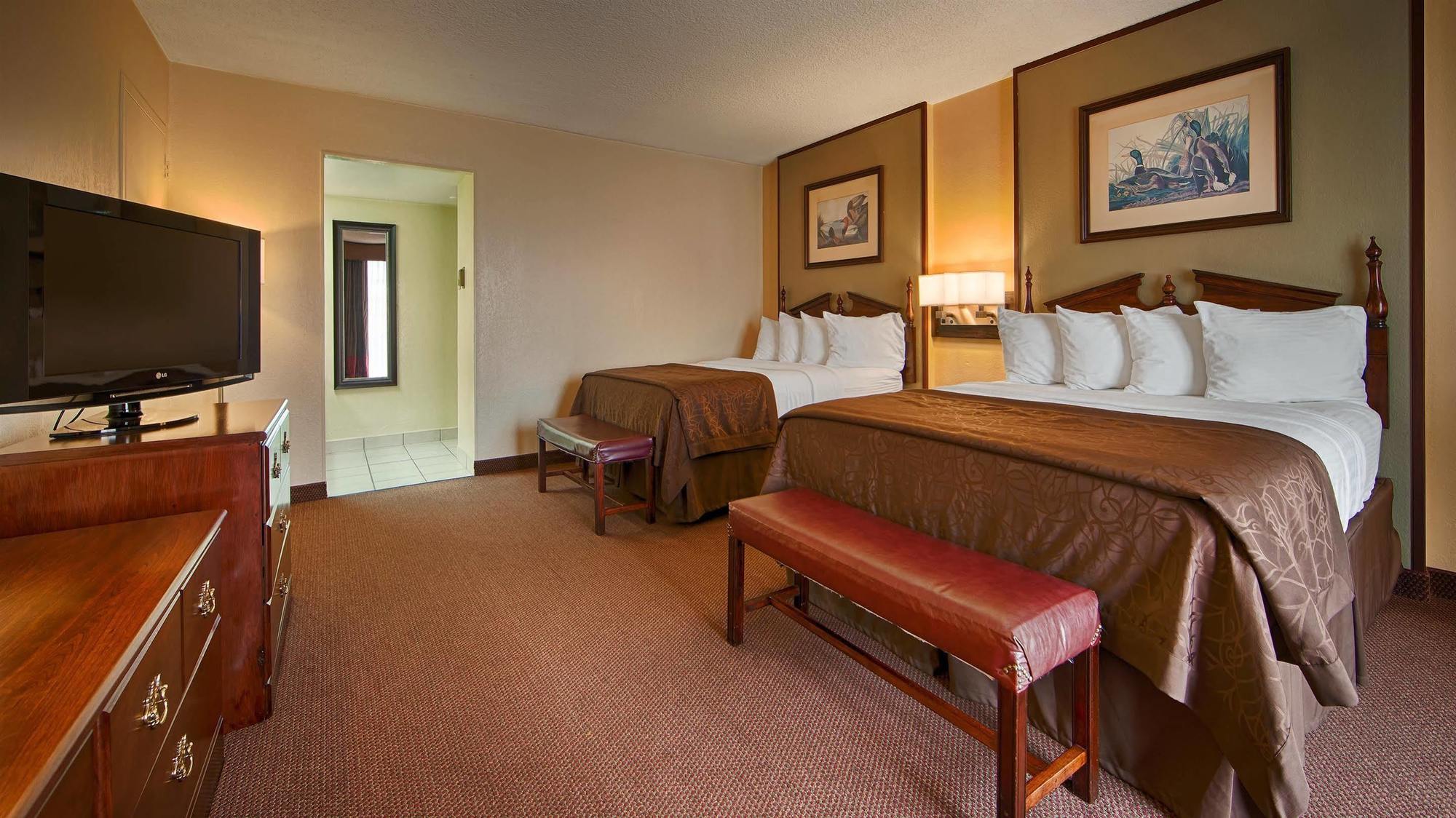 Best Western Inn Of Del Rio Bagian luar foto